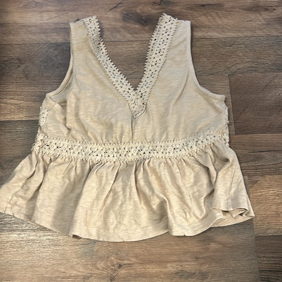 MAKE AN OFFER!! NEVER WORN BEFORE AERIE!! - Picture 2 of 3